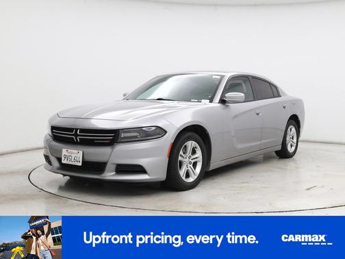 Gray 2016 Dodge Charger SE