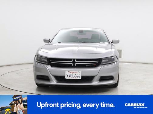 Gray 2016 Dodge Charger SE
