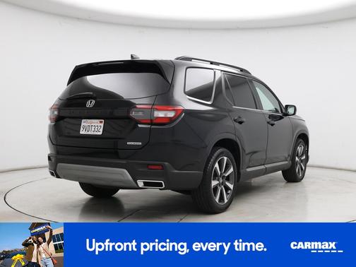 Black 2025 Honda Pilot Touring