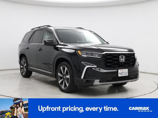 Black 2025 Honda Pilot Touring