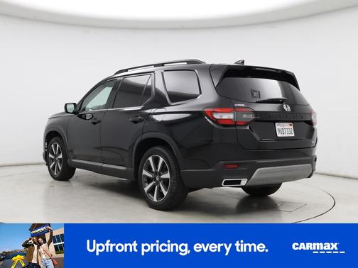 Black 2025 Honda Pilot Touring