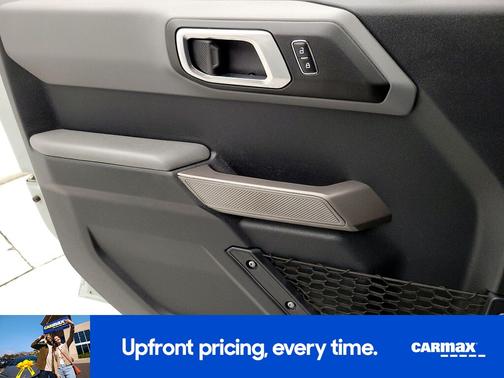 Gray 2023 Ford Bronco Black Diamond