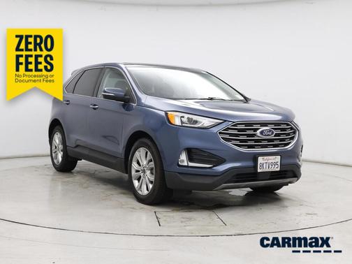 Blue 2019 Ford Edge Titanium