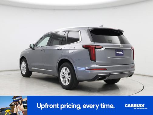 Gray 2022 Cadillac XT6 Luxury