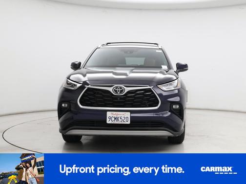 Blue 2022 Toyota Highlander Platinum