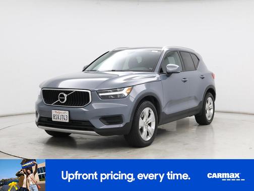 Gray 2020 Volvo XC40 T5 Momentum