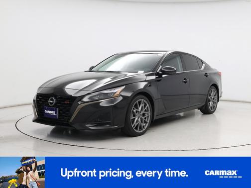 2023 Nissan Altima SR