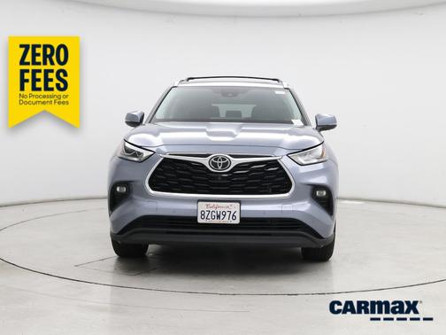 Blue 2022 Toyota Highlander Limited