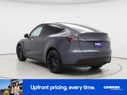 Gray 2023 Tesla Model Y Long Range