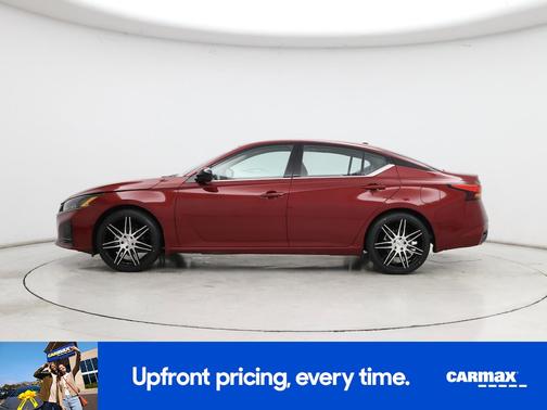 Red 2024 Nissan Altima SR
