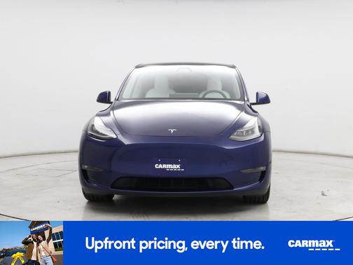 Blue 2023 Tesla Model Y Performance