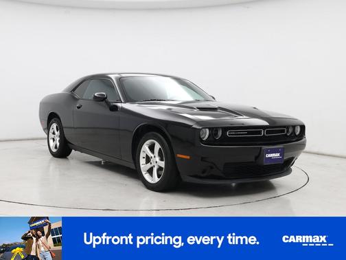 2016 Dodge Challenger SXT