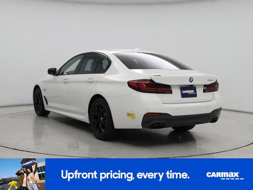2022 BMW 530e 