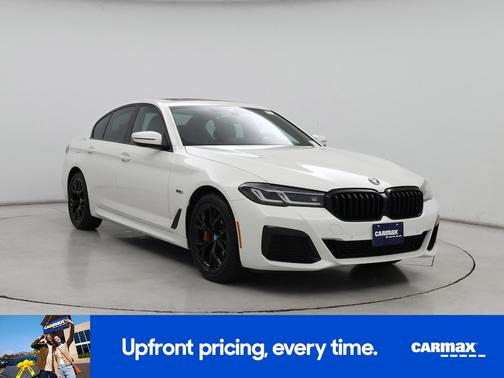 2022 BMW 530e 
