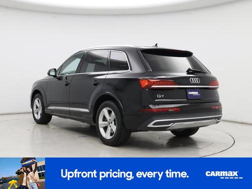Black 2022 Audi Q7 Premium
