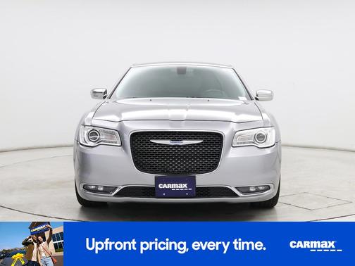 Silver 2018 Chrysler 300 Limited