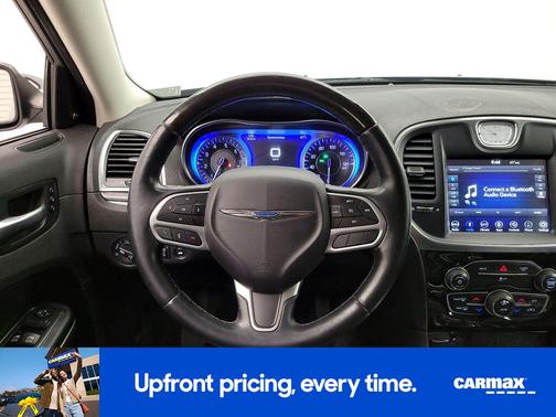 Silver 2018 Chrysler 300 Limited