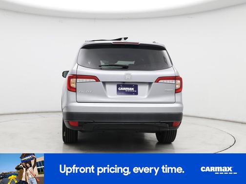Silver 2022 Honda Pilot Special Edition