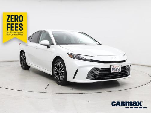 White 2025 Toyota Camry XLE