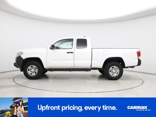 White 2018 Toyota Tacoma SR