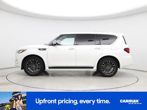 White 2023 INFINITI QX80 Sensory
