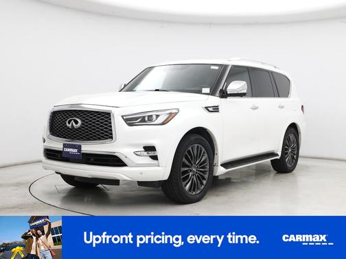 White 2023 INFINITI QX80 Sensory