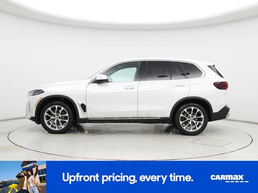 White 2025 BMW X5 sDrive40i