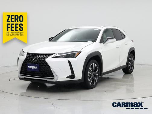 White 2024 Lexus UX 250h