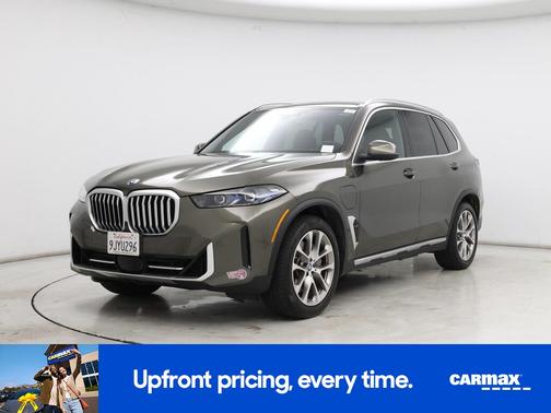 Green 2024 BMW X5 PHEV xDrive50e