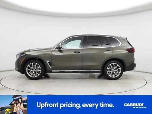 Green 2024 BMW X5 PHEV xDrive50e