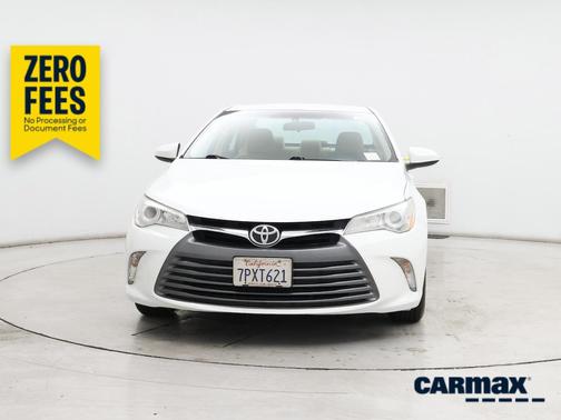 White 2016 Toyota Camry LE