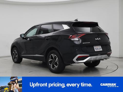 Black 2025 Kia Sportage LX