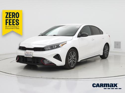 White 2023 Kia Forte GT-Line