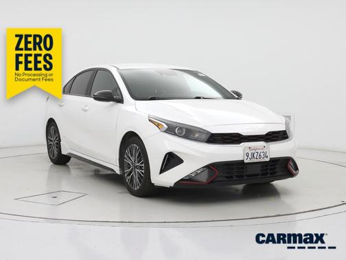 White 2023 Kia Forte GT-Line