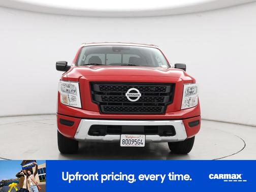 2022 Nissan Titan SV