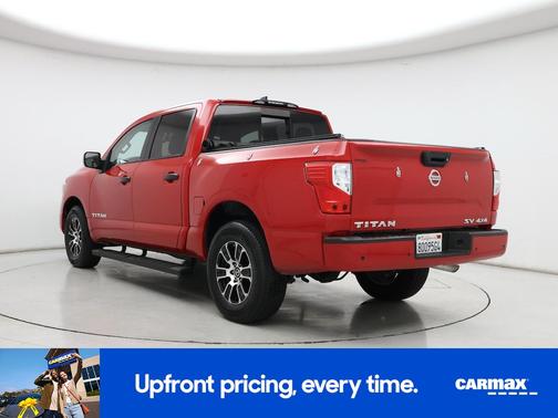 2022 Nissan Titan SV