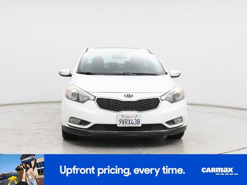 White 2015 Kia Forte EX
