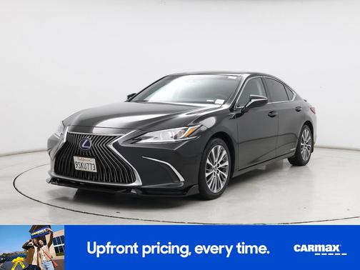 2021 Lexus ES 300h 