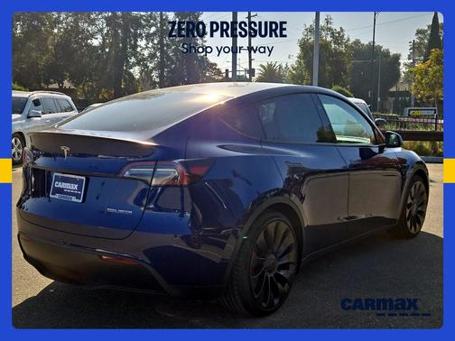 Blue 2023 Tesla Model Y Performance
