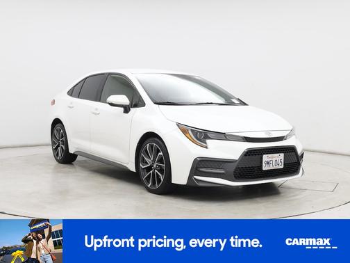 White 2020 Toyota Corolla SE