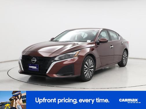 2023 Nissan Altima SV