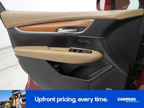 2017 Cadillac XT5 Platinum