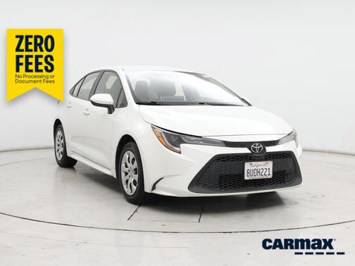 White 2021 Toyota Corolla LE