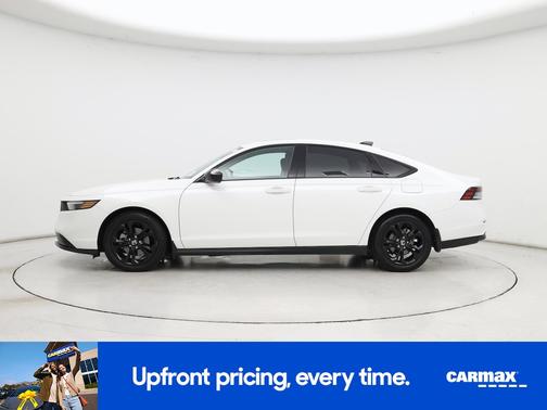 Pearl 2025 Honda Accord SE