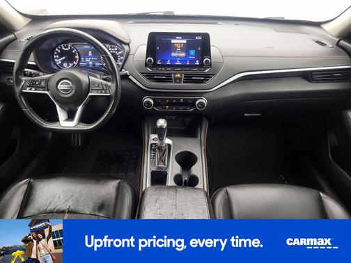 Gray 2022 Nissan Altima SR