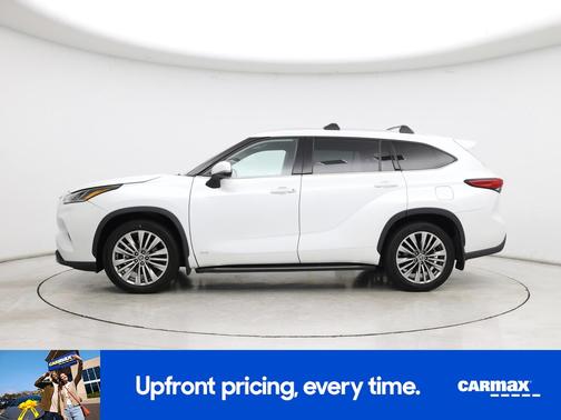 2022 Toyota Highlander Hybrid Platinum