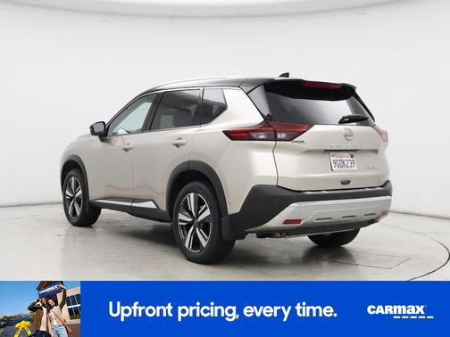 Gold 2023 Nissan Rogue Platinum