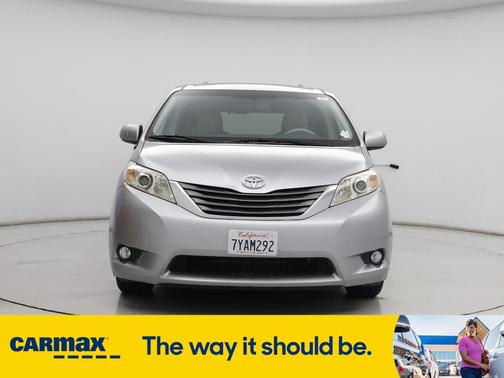 2013 Toyota Sienna XLE