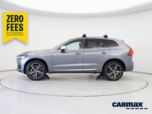 Gray 2019 Volvo XC60 Recharge Plug-In Hybrid T8 R-Design