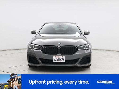 Gray 2022 BMW 530 I